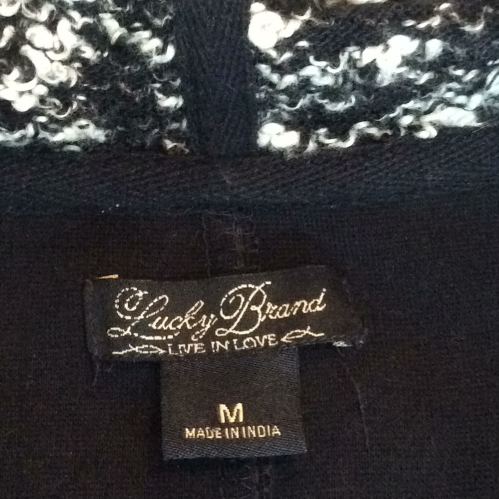 Sweater - Picture 2 of 4